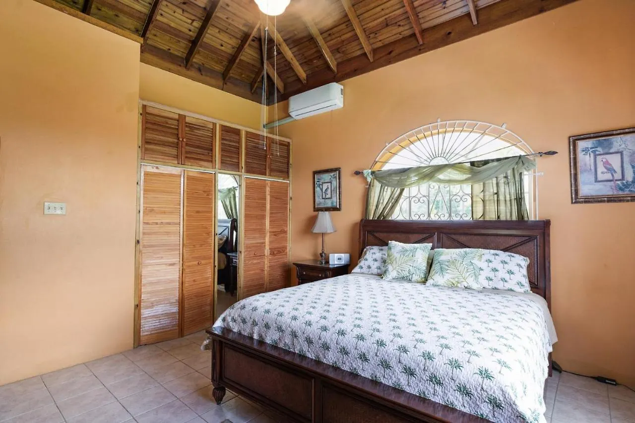 Yanceylargoestate 2Br Villa With Mountain Views 몬테고 베이 0*,