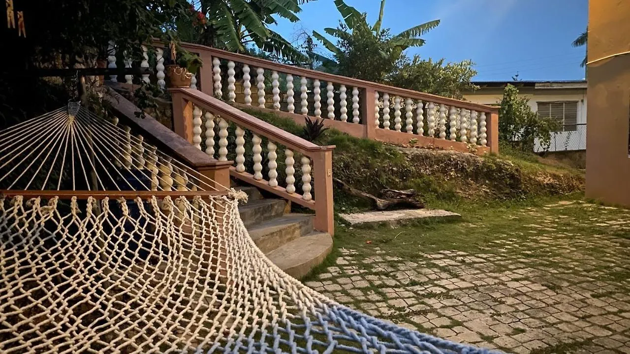 Yanceylargoestate 2Br Villa With Mountain Views 몬테고 베이 자메이카